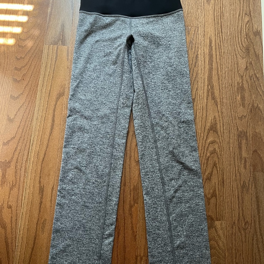 lulelemon athletica Double Waistband gray yoga pants size small